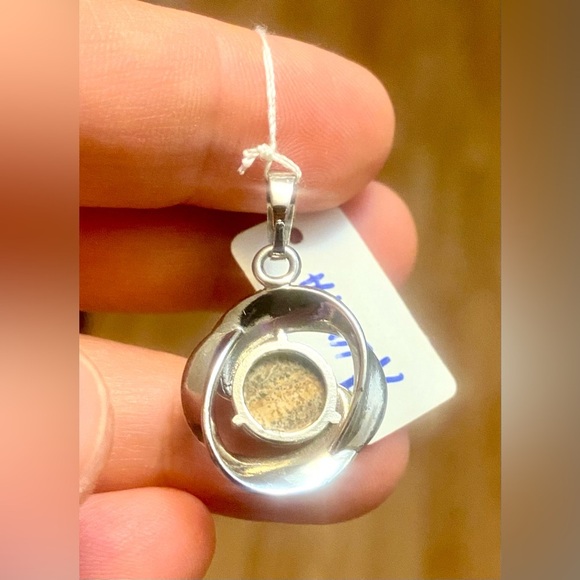 3 natural stones pendants. Metal is stainless steel. - Picture 2 of 9